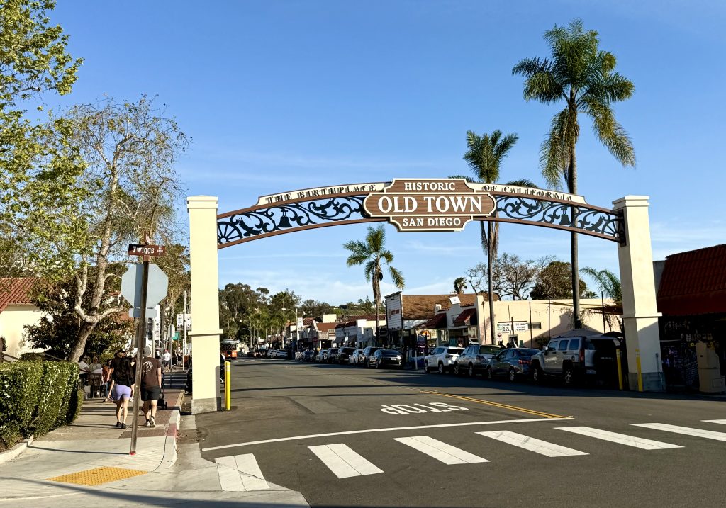 Historic Old Town San Diego entrance arch on a sunny day, a must-visit stop on a 3 Day San Diego Itinerary for history, shopping, and dining