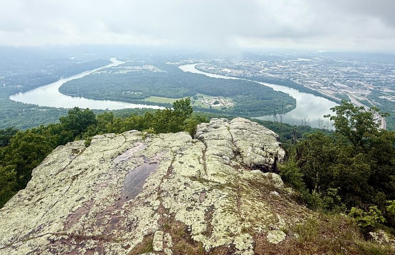 Panoramic view of the Tennessee River from Lookout Mountain overlooking downtown Chattanooga, Tennessee, featured in a 2 day Chattanooga itinerary
